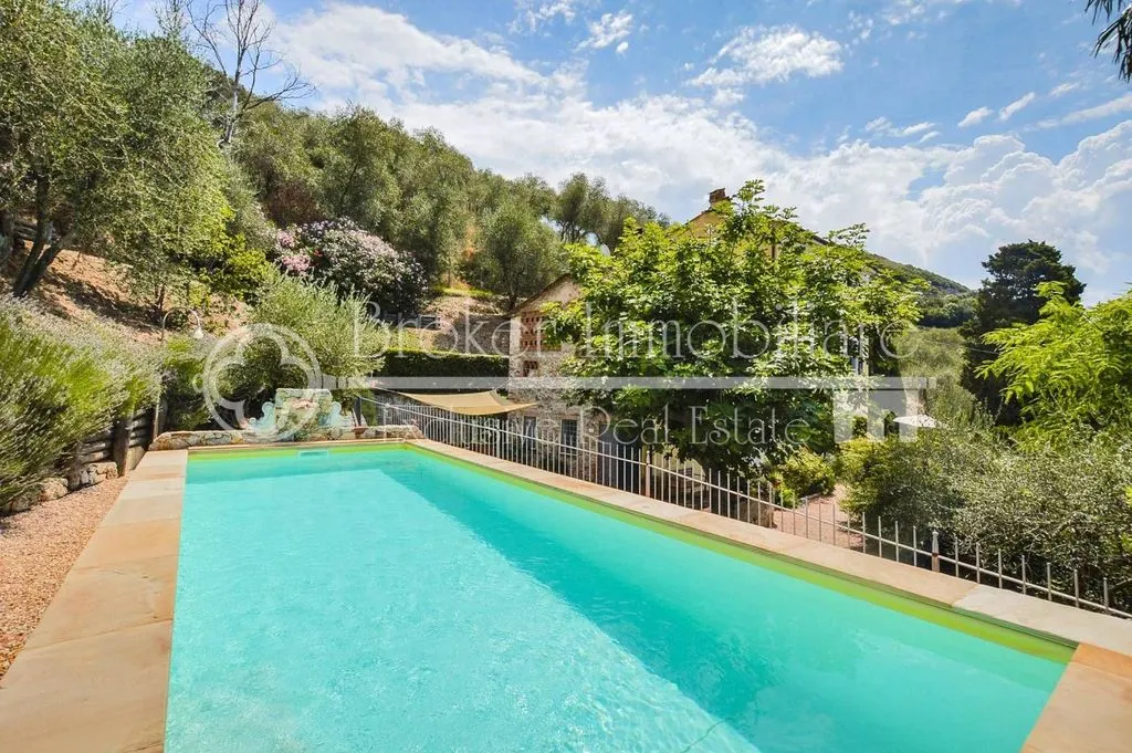 Piscine - Rustic Tuscan Casale with Pool in Massarosa