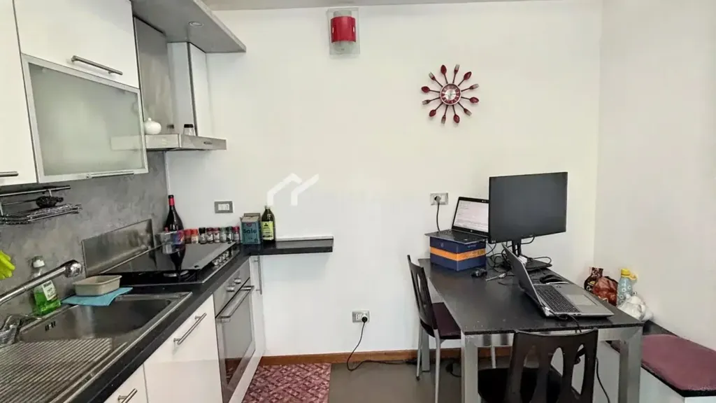 Cuisine - Furnished Flat with Balcony in Santa Giulia, Milan
