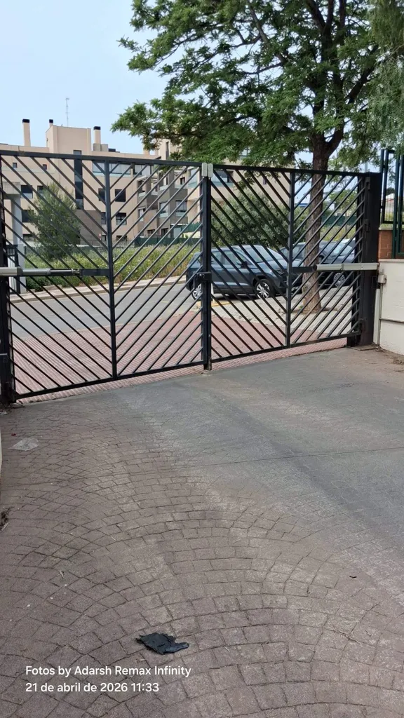 Extérieur - Garage in El Pinillo, Torremolinos