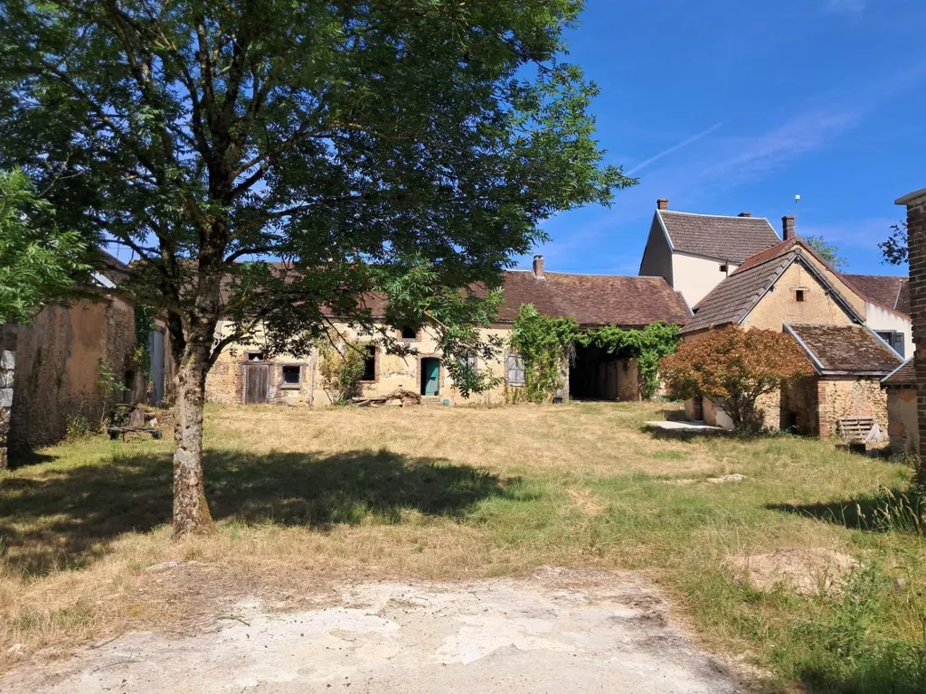 Välivaade - Authentic Farmhouse with Renovation Potential