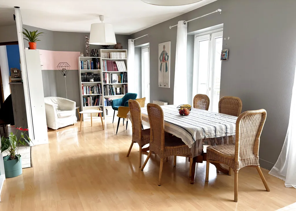 Söögituba - Modular Family House in Flins Centre