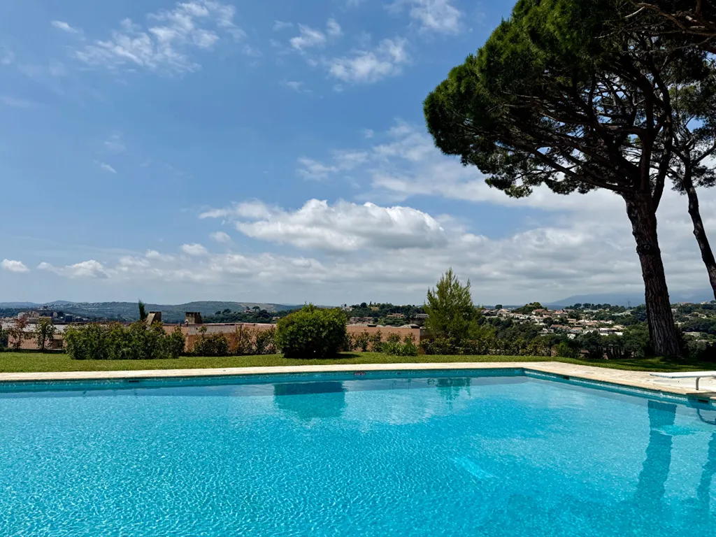 Bassein - Villa with Pool in Cagnes-sur-Mer
