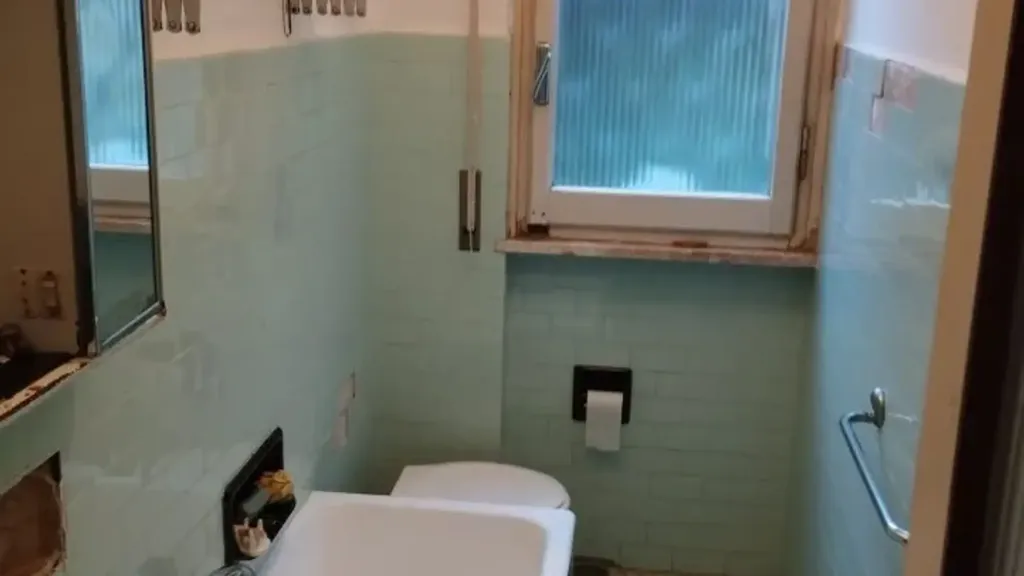 Bagni - Panoramic Apartment with Garden in Settignano, Florence