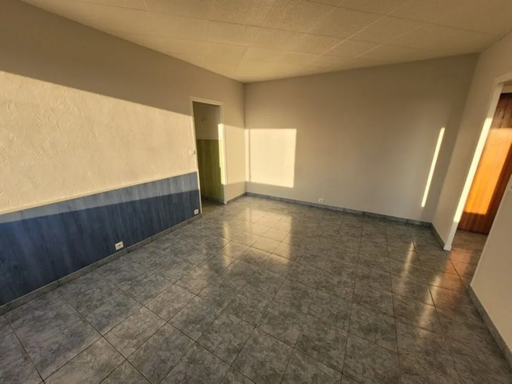 Pièces - Appartement F2 avec Cuisine Intégrée près des Lycées