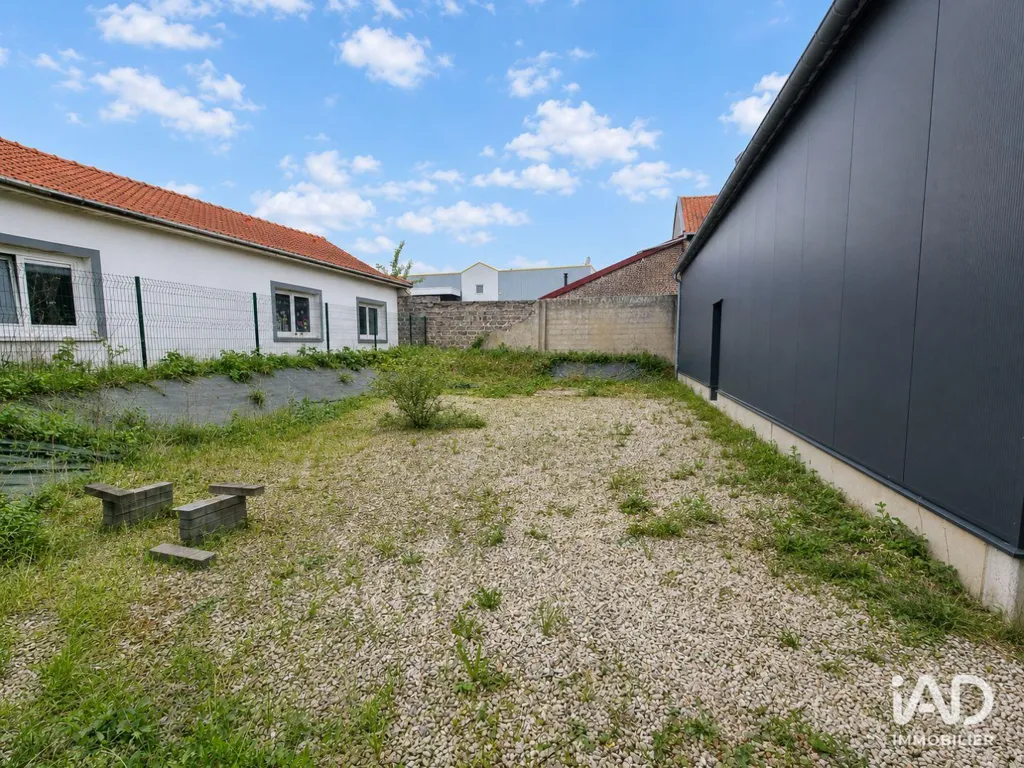 Jardin - Local d'Activité avec Visibilité à Marles-les-Mines