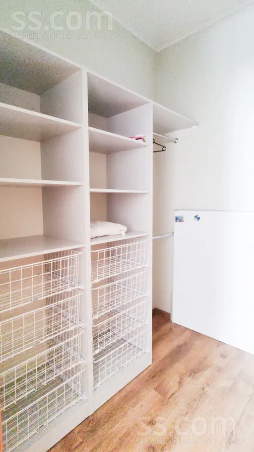 Pièces - Sunny Two-Bedroom Flat in Green Imanta