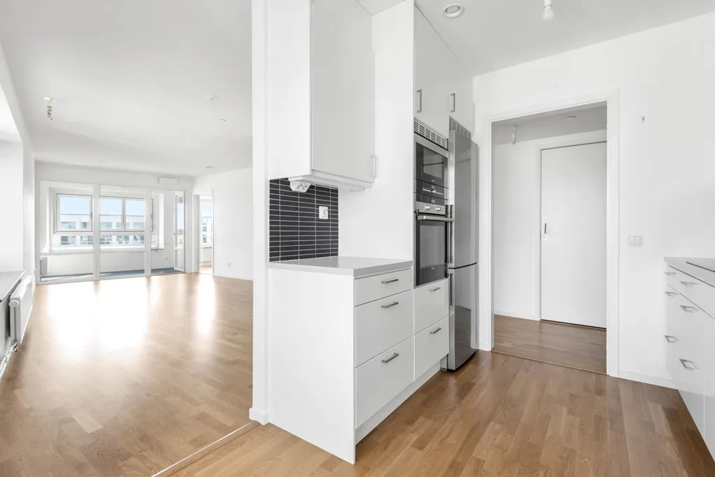 Cuisine - Apartment with South-Facing Loggia in Kista