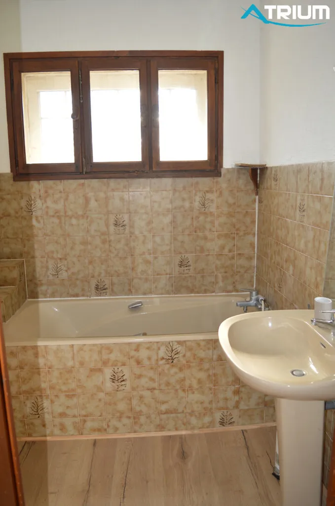 Vannitoad - Duplex Flat with Balcony in Tarare