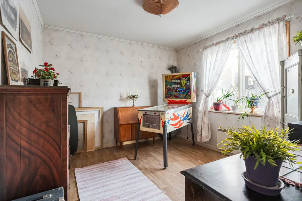 Office - 1-Plan Villa with Inglazed Terrace in Älvkarleby