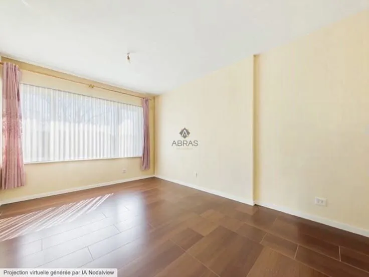 Rooms - Flat with Meuse View in Rez-de-Chaussée