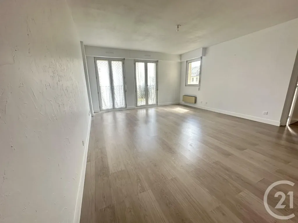 Pièces - Appartement F2 avec Ascenseur à Chartres