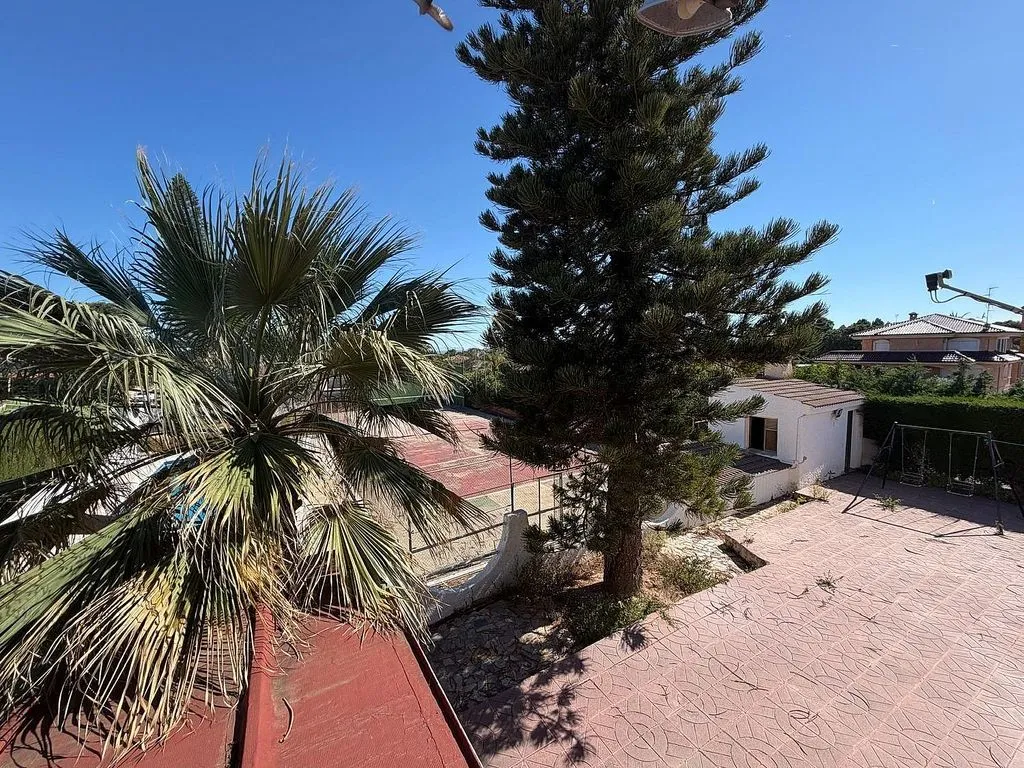 Terrass - Chalet with Pool and Terrace in Peña de las Águilas