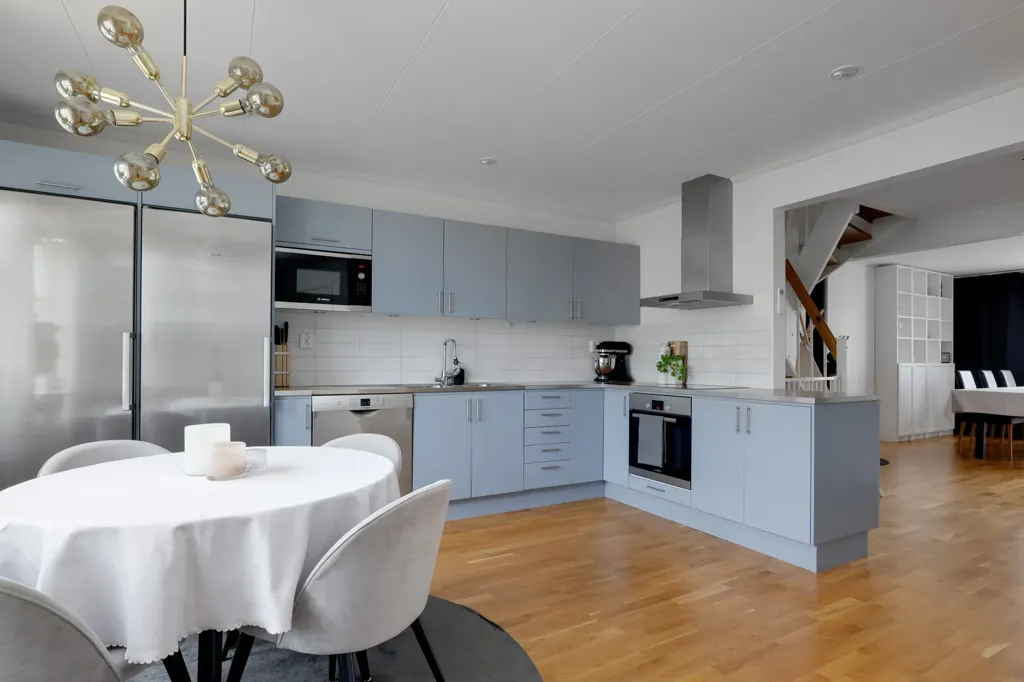 Cuisine - Modern Apartment with Balcony in Ekeby-Almby