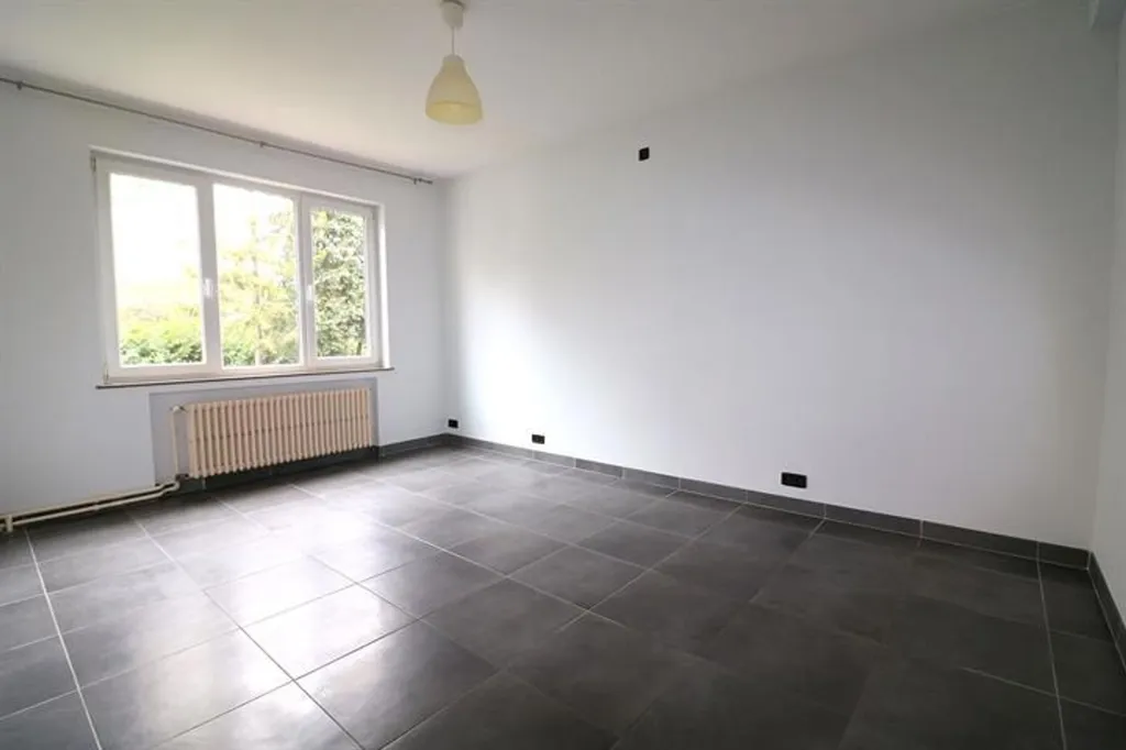 Pièces - Maison Rénovée avec Jardin et Terrasse à Auderghem