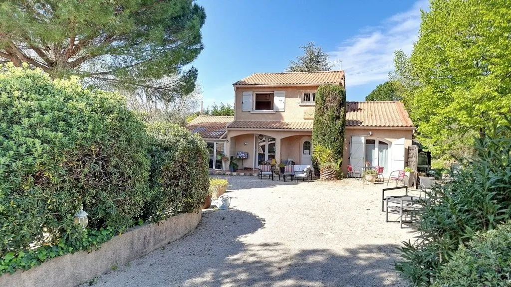 Extérieur - Maison de Luxe avec Piscine à Cabrières