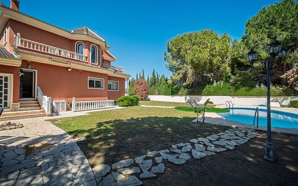 Piscine - Chalet with Pool and Terrace in Rojales