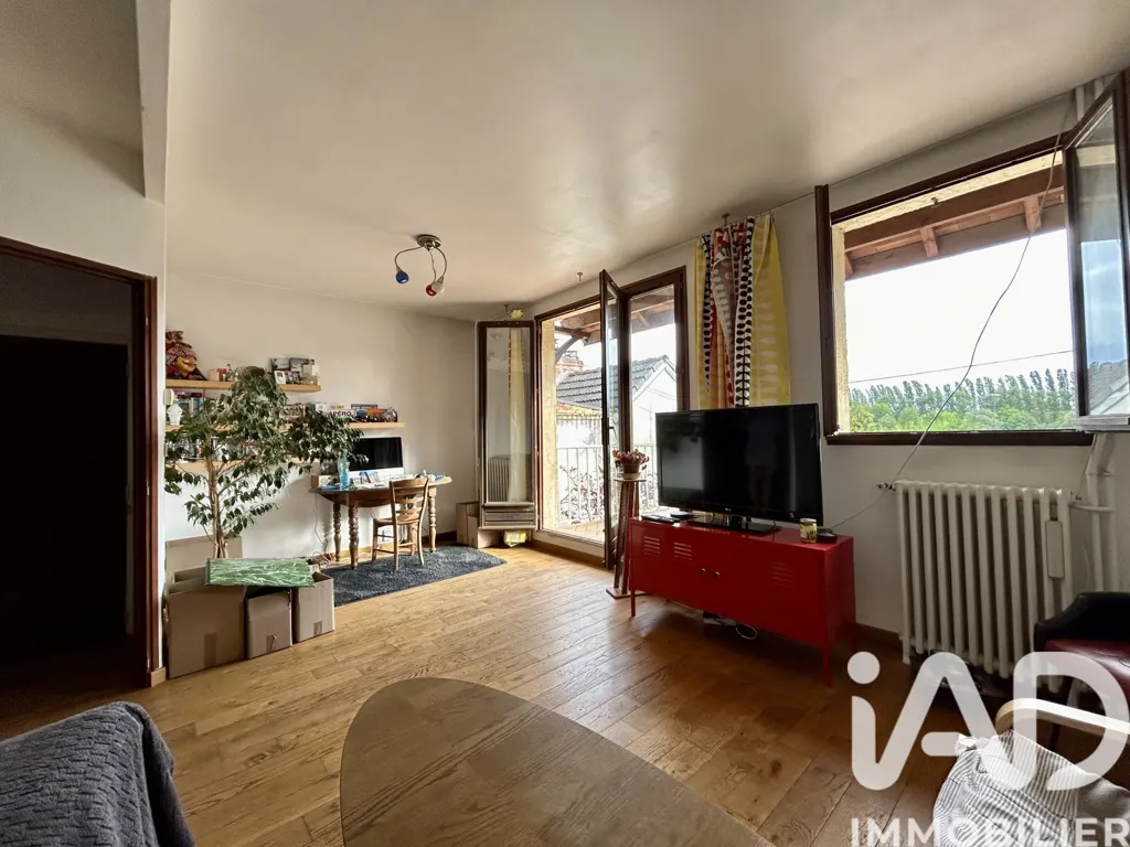 Elutuba - House with Seine View in Herblay-sur-Seine