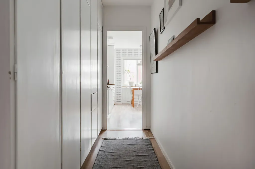 Entrée - Two-bedroom Apartment with Balcony in Trollskogen