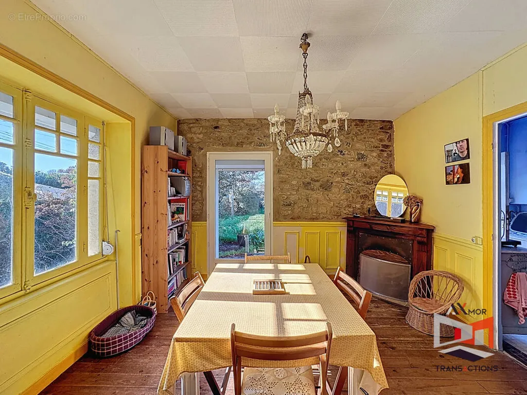 Söögituba - House with Garden near Perros-Guirec Centre