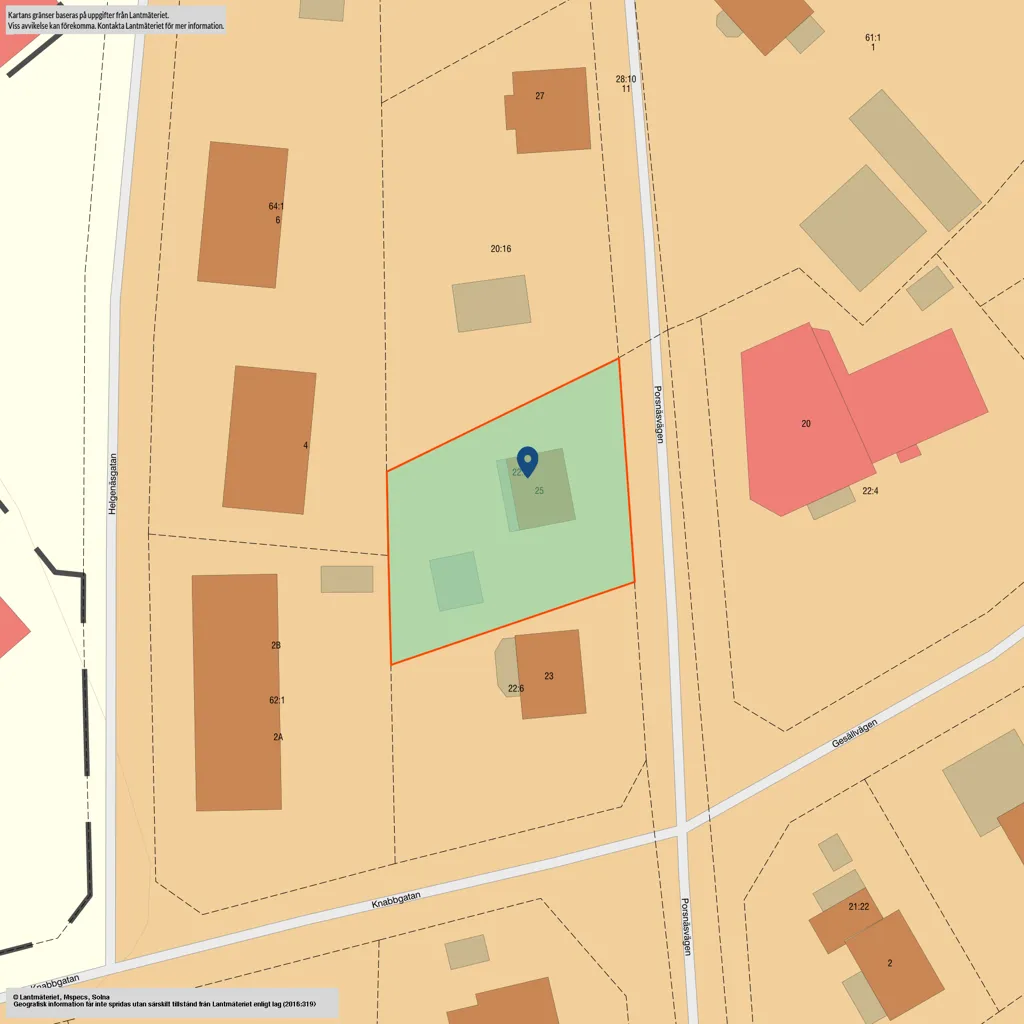 Renovatable House with Central Location in Norrfjärden