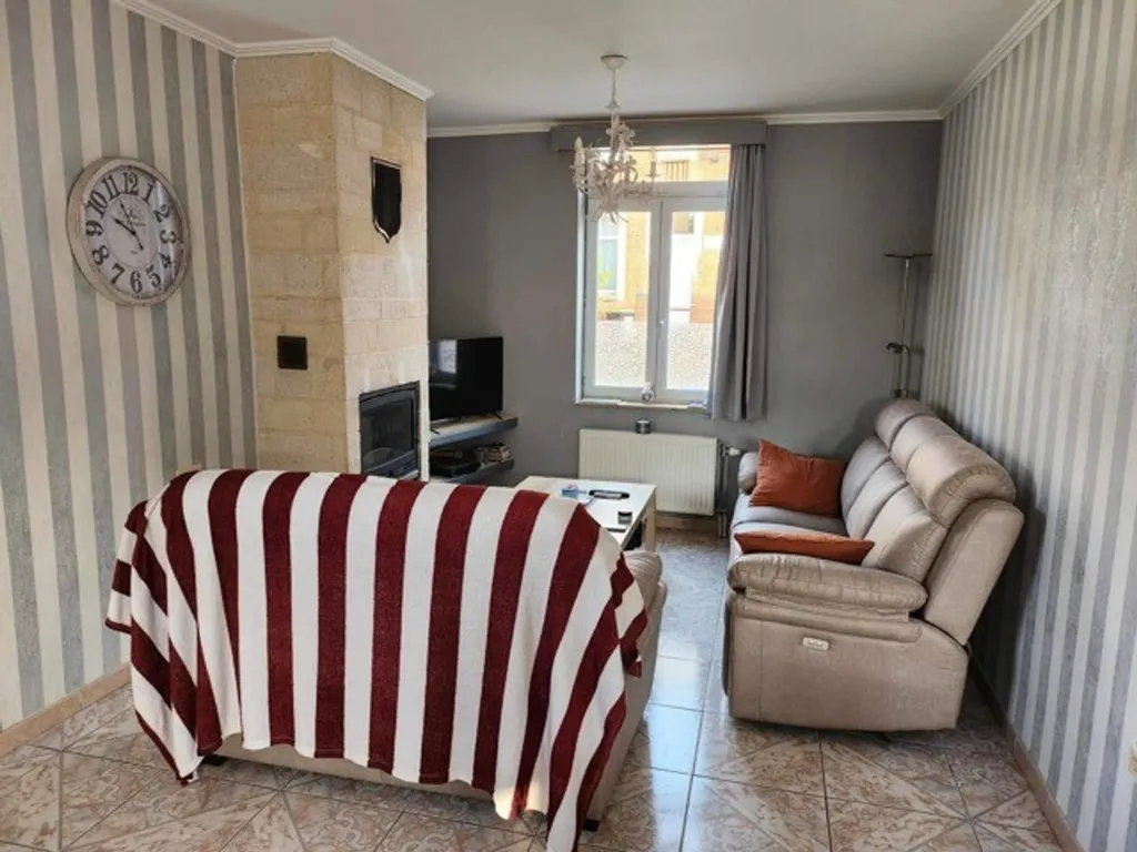 Elutuba - Viager Occupied Apartment with Garage in Nimy