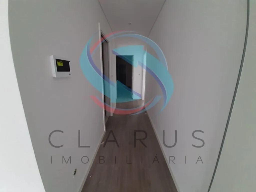 Esik - Luxury Flat with Private Terrace in Seixal