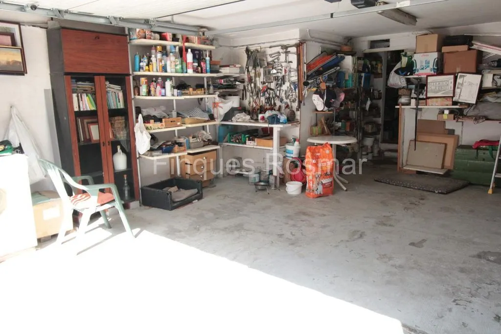 Garage - Luxury Villa with Pool in Lloret de Mar