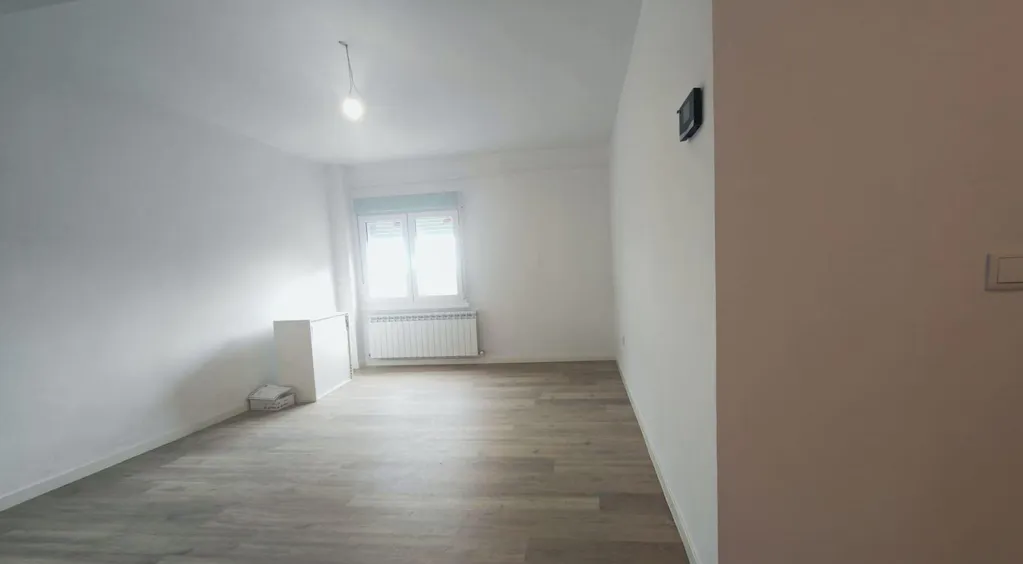 3 magamistoaga korter asukohas Zamora