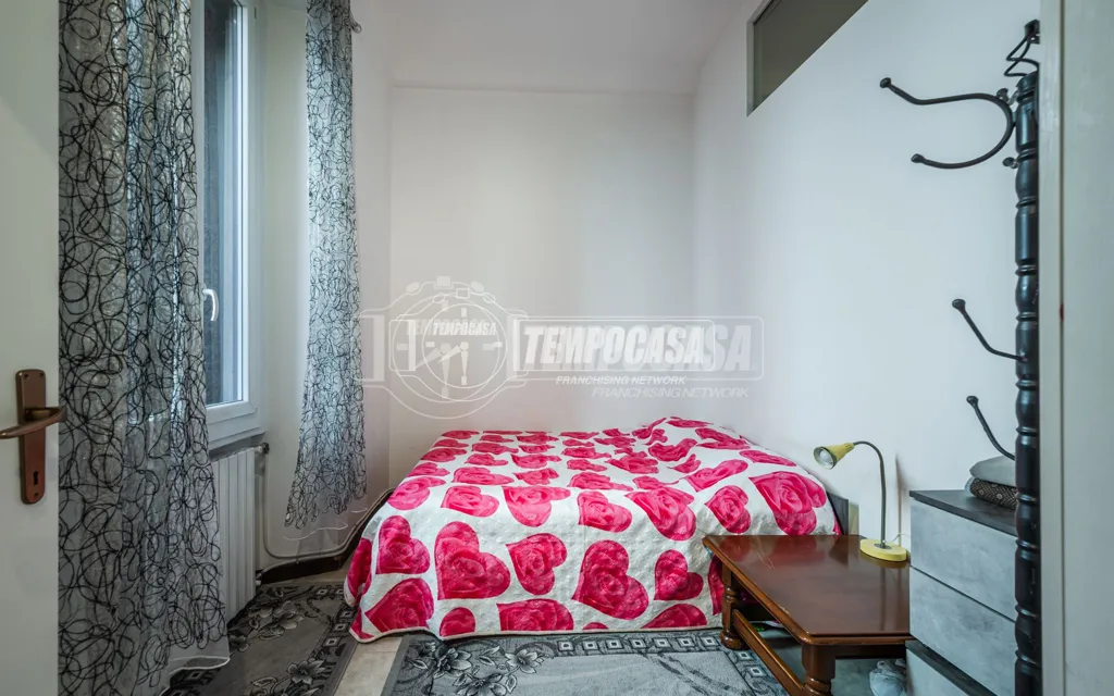Magamistoad - Two-Bedroom Apartment for Renovation in Milan
