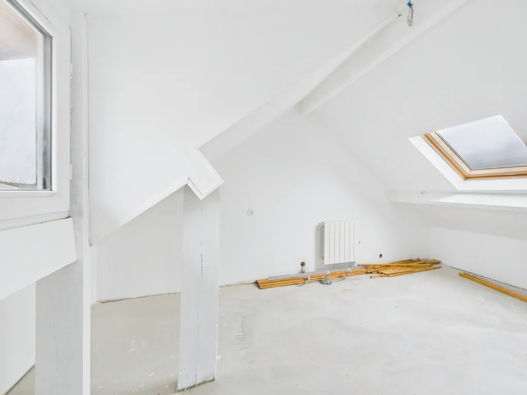 Pièces - Maison à Rénover avec Jardin à Ormoy