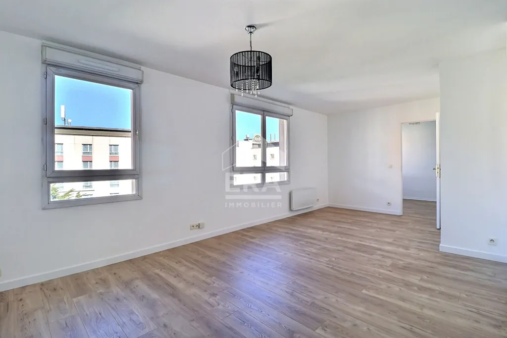 Toad - 2-Bedroom Apartment with Parking in Saint-Denis