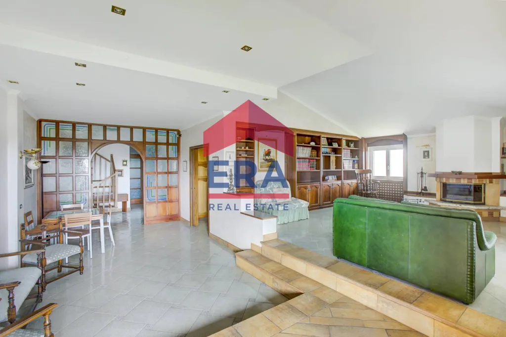 Séjour - Villa with 4.5-Hectare Park in Ardea
