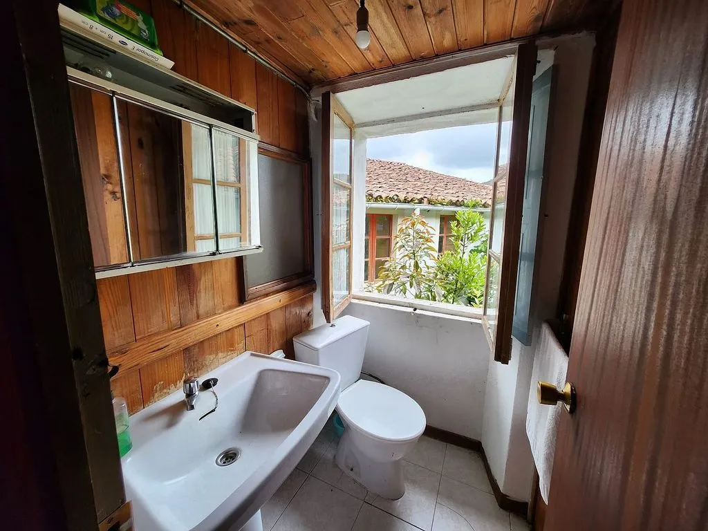 Salles de bain - Country House with Terrace in Coiroa