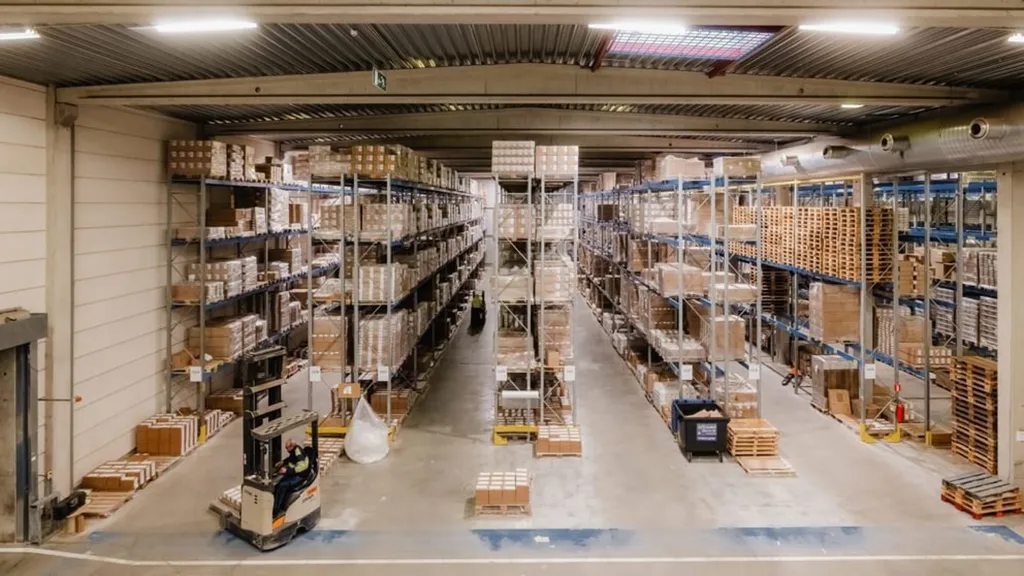 Garage - Magasin Logistique BREEAM Good à Londerzeel