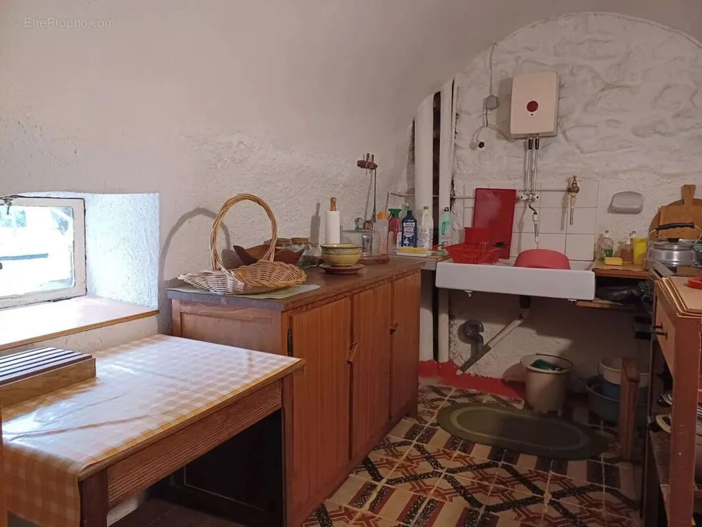 Cucina - Converted Stable House in La Pesse