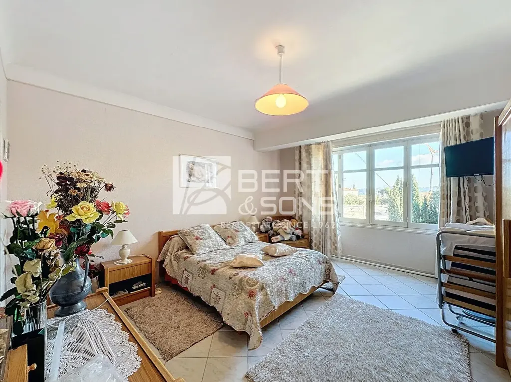 Magamistoad - Villa with Panoramic Sea View in Mandelieu