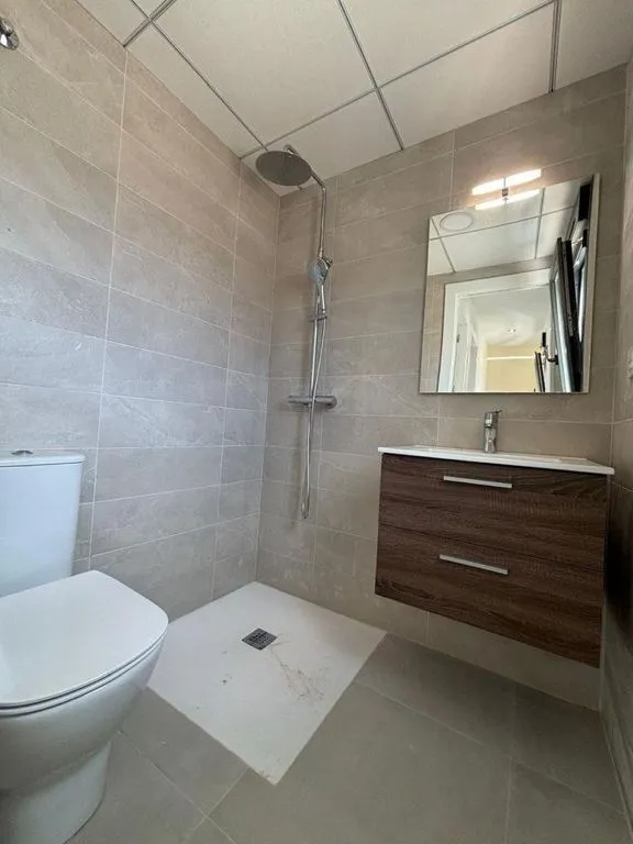 Salles de bain - New Build Detached House with Pool in Orihuela