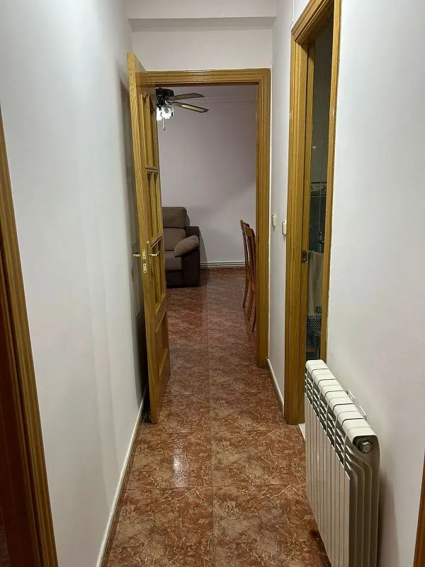 Entrée - Modernised Flat with Air Conditioning in Parla