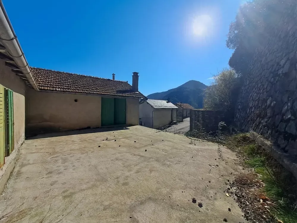 Extérieur - Maison 3 pièces à Pied de borne