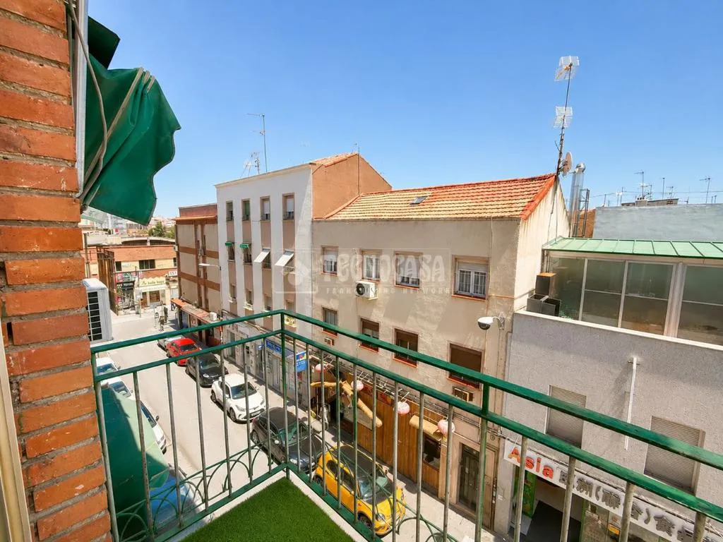 Balcony - Apartment with Terrace in Usera, Madrid