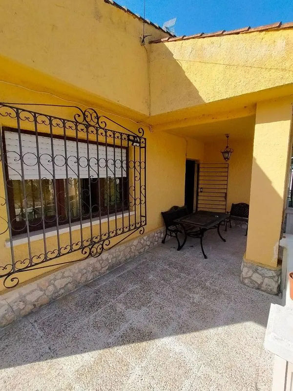 Terrasse - Chalet with Garden in Simancas