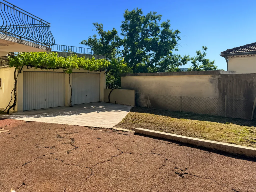 Esterno - 1960s House with Panoramic View in Labégude