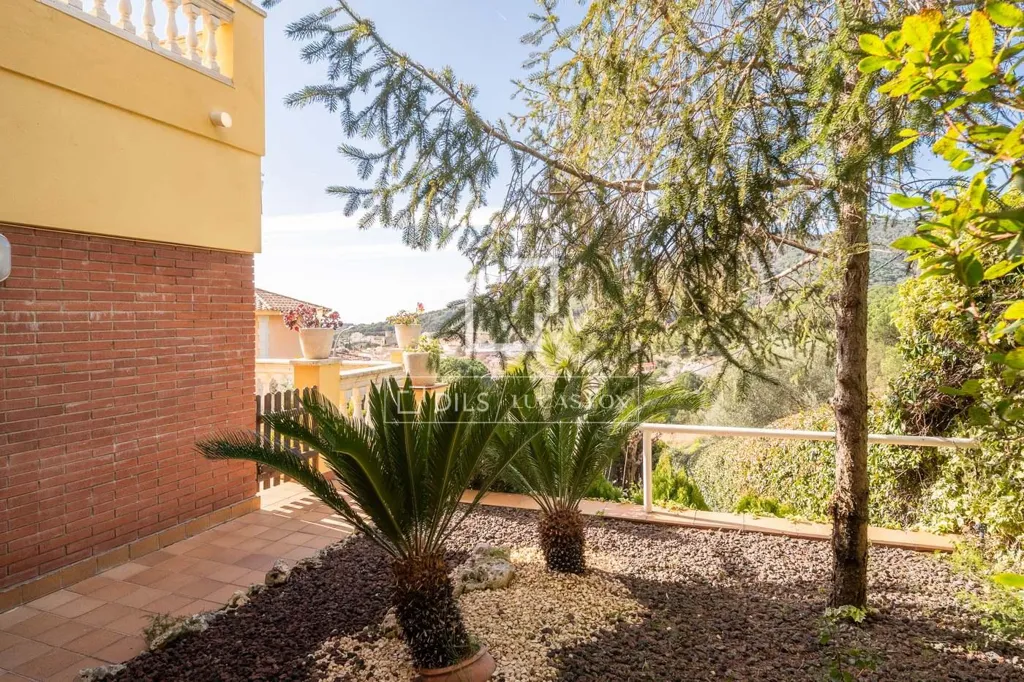 Terrasse - Detached House with Pool in Vilassar de Dalt