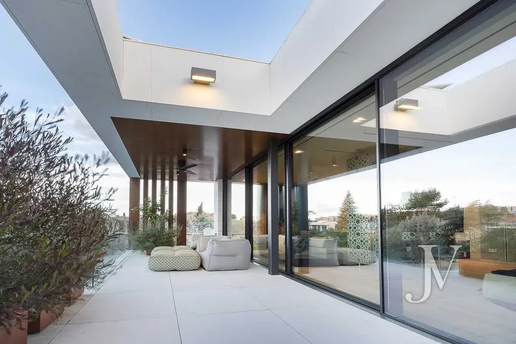 Terrasse - Modern Villa with Pool in Parque Conde de Orgaz