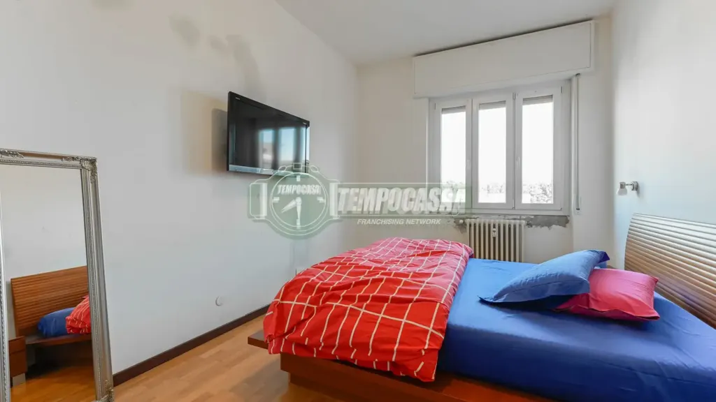 Magamistoad - Spacious Apartment with Balcony in Carnate