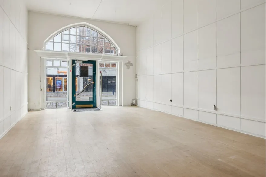 Stanze - Flagship Store Potential in Hjørring Centre