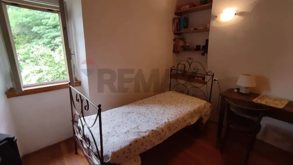Magamistoad - Stone Cottage with Lake View in Gera Lario