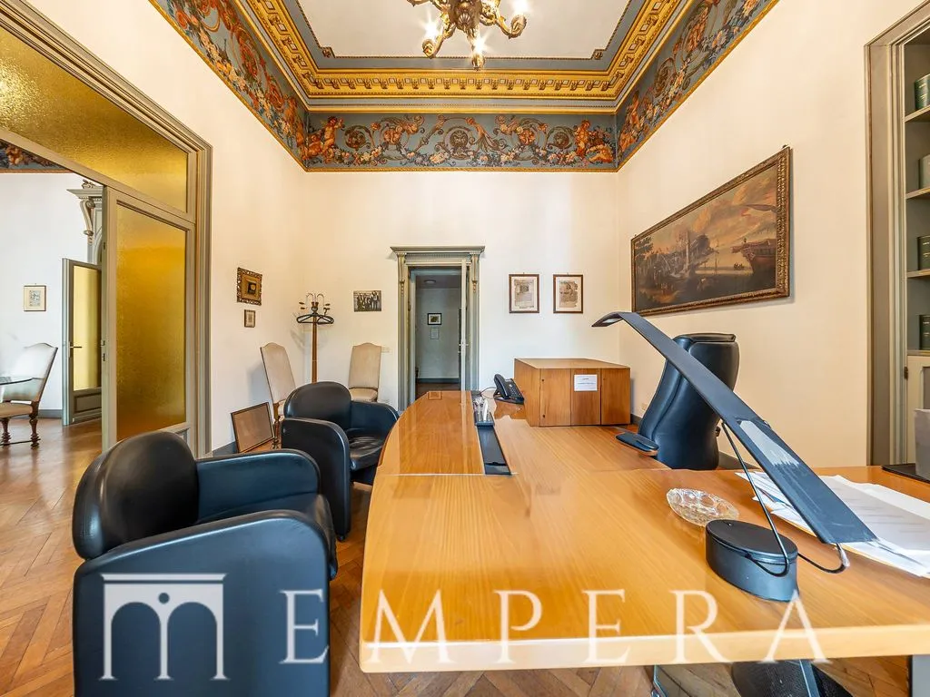 Bureau - Coppedè Style Townhouse in Central Rome