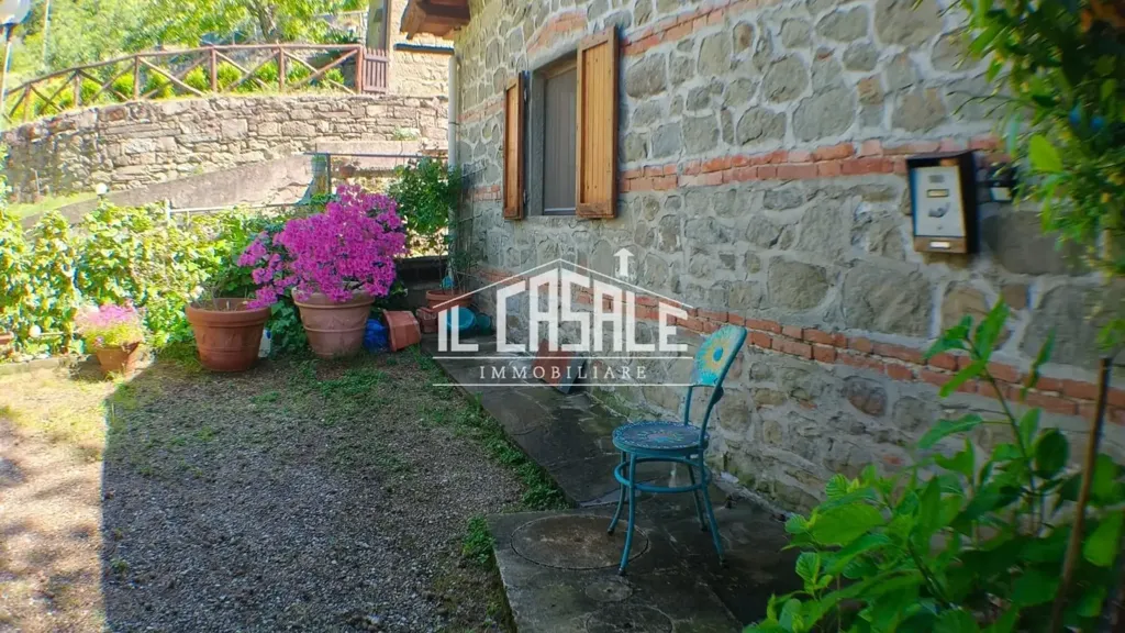 Garden - Rustic Cottage with Garden in Londa