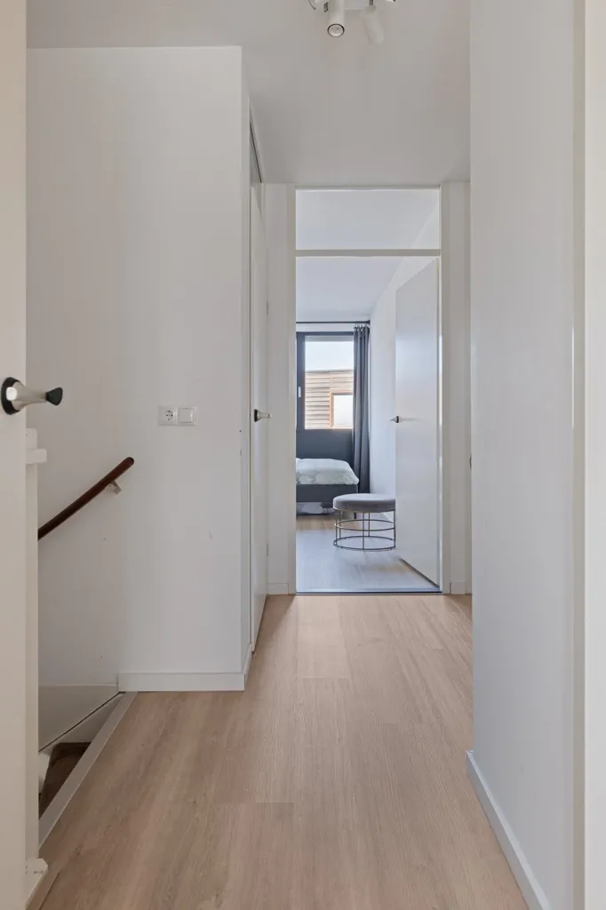 hallway_entrance